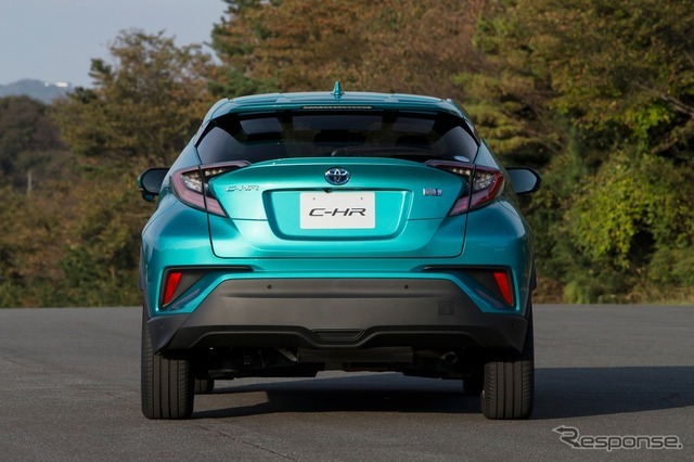 トヨタ C-HR