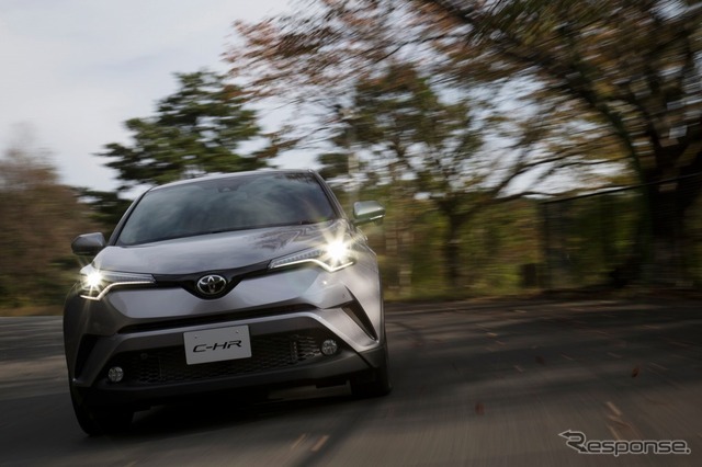 トヨタ C-HR