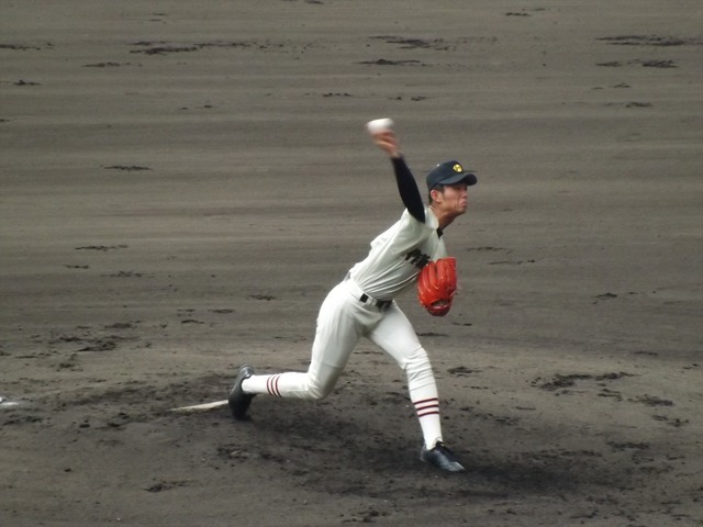 作新学院のエース・今井達也君