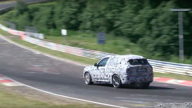 BMW X3 M スクープ動画