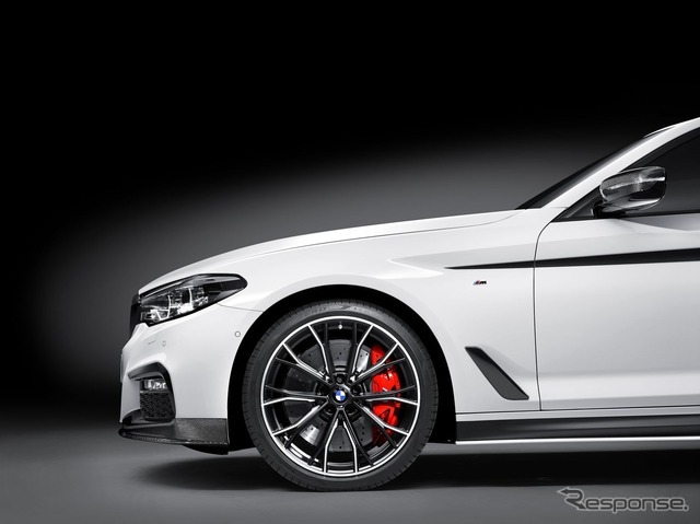 BMW 5シリーズ 新型のMパフォーマンスパーツ