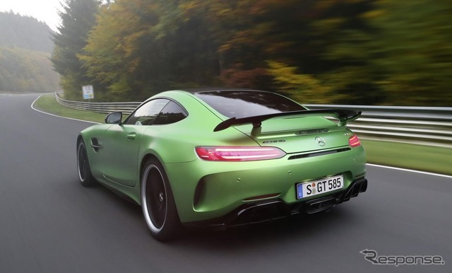 メルセデスAMG GT R